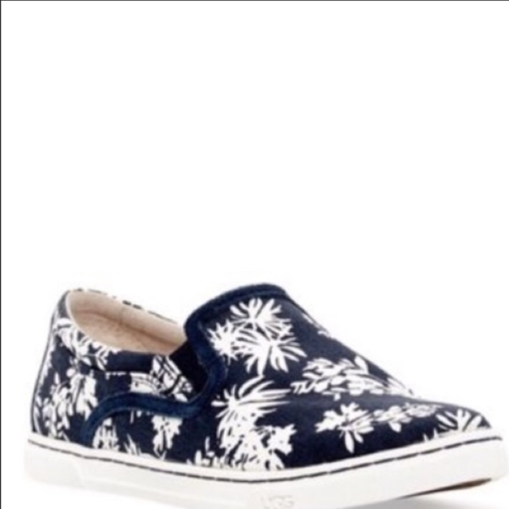 NWOT UGG AUSTRALIA FIERCE TROPICAL CANVAS SNEAKERS